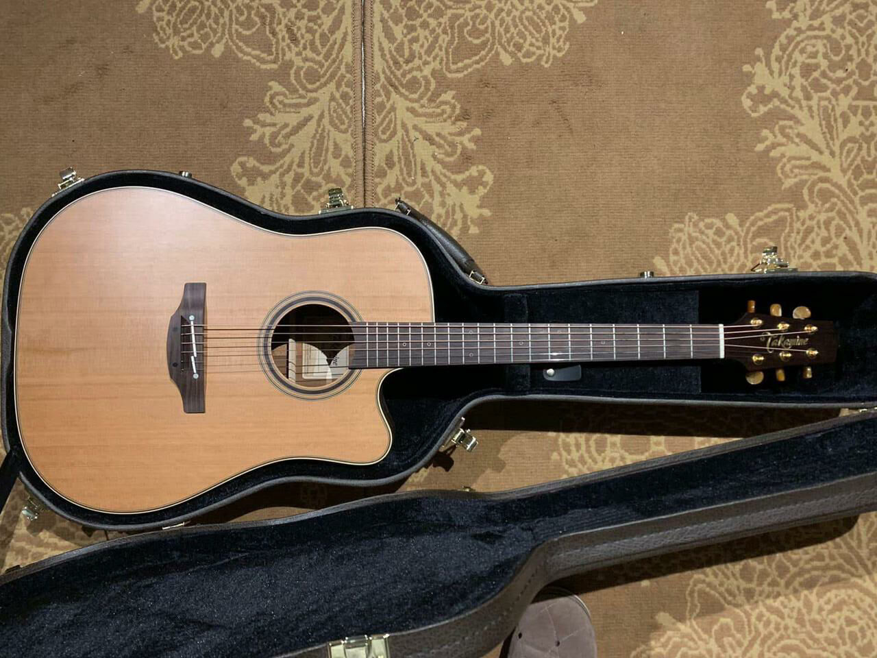 Imagem de compartilhamento para o artigo Músico de São Gabriel do Oeste tem violão de alto valor furtado e pede ajuda para localizar instrumento de trabalho da MS Todo dia